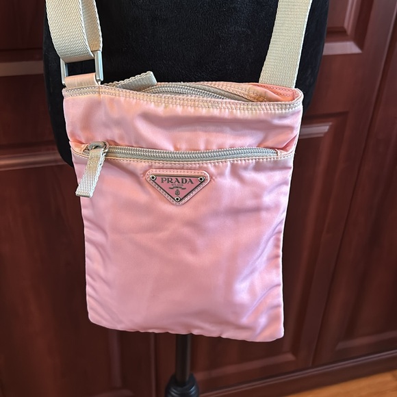 Prada nylon crossbody - Picture 2 of 6